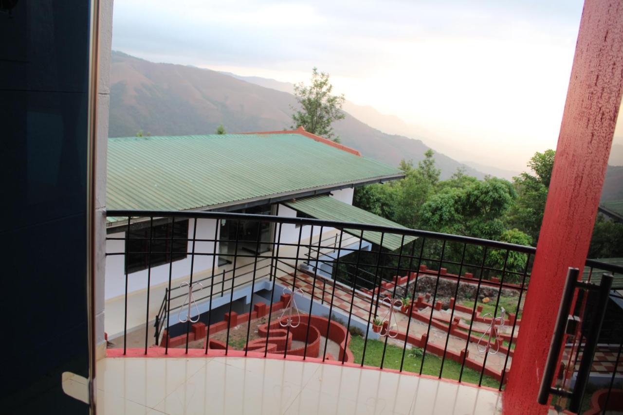 GREEN WOOD Resort Chikmagalūr Exterior foto